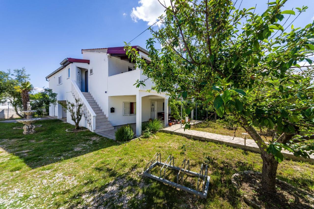 Apartments With A Parking Space Nin, Zadar - 10414 Экстерьер фото